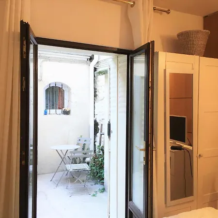 Meuble Cordonbleu Proche Tour Eiffel 75015 Apartamento
