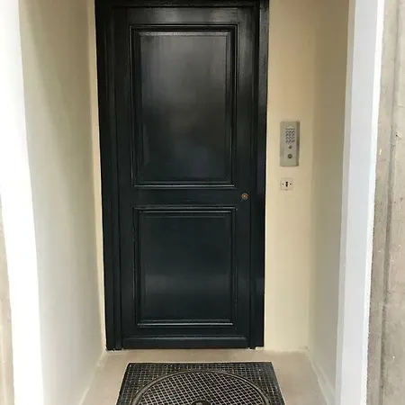 Meuble Cordonbleu Proche Tour Eiffel 75015 Apartamento